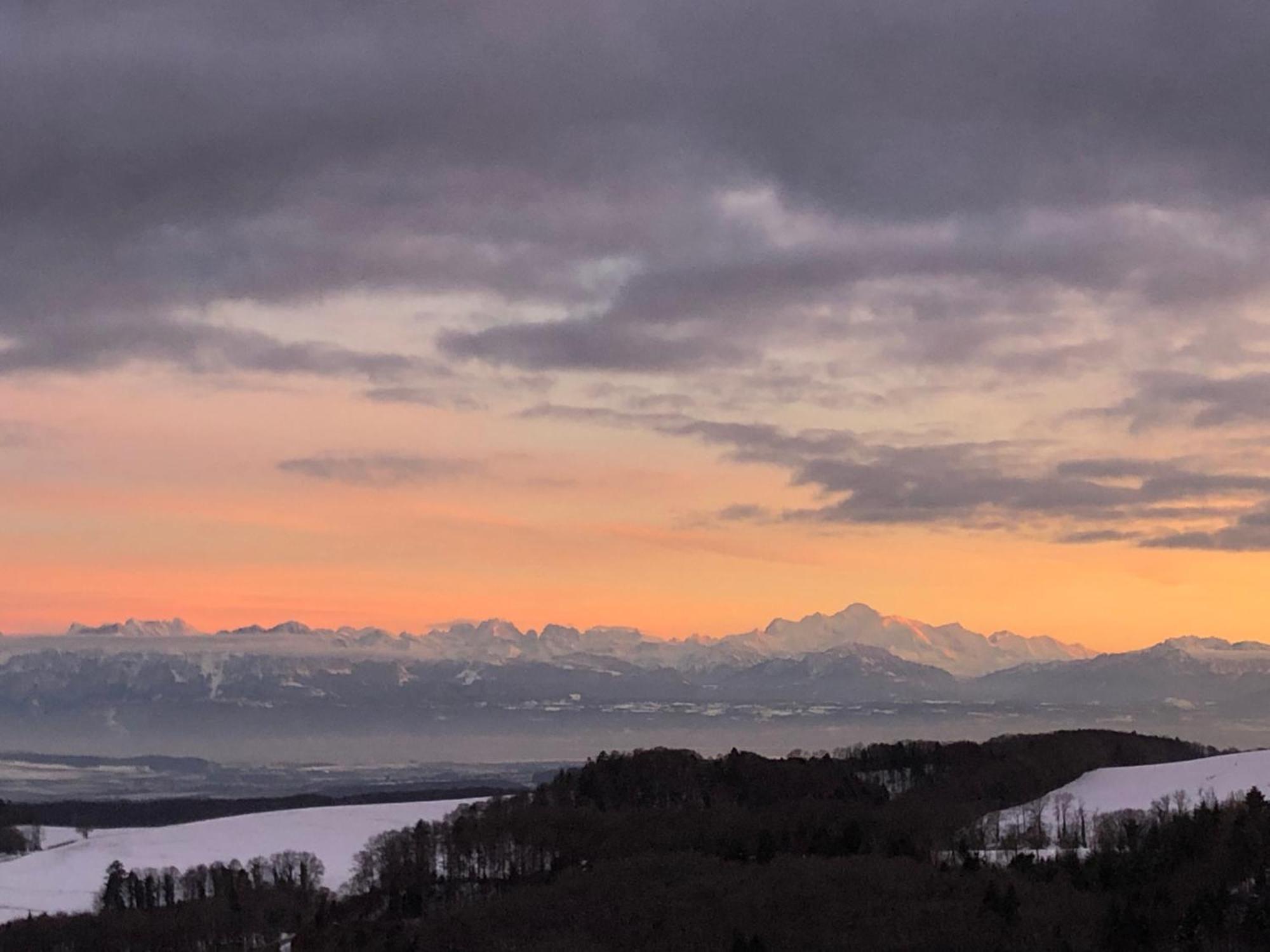 La Croisee Des Chemins Premier Екстер'єр фото